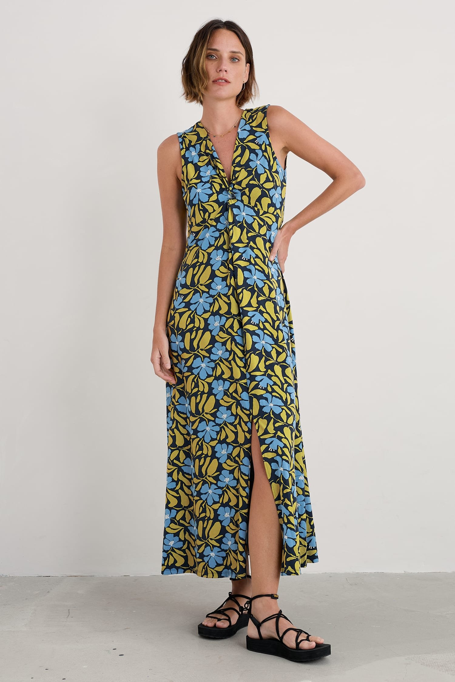 b_wm34222_35385_1_2-1